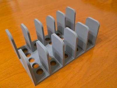 CUTTING BOARD HOLDER