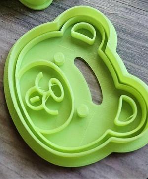 Bear cookie cutter mold