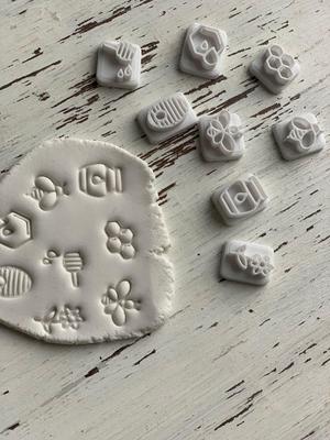 Stamps Stamp bee Bee Bee Stamp Ceramic Clay Clay Pottery Pottery Cookies Cookies