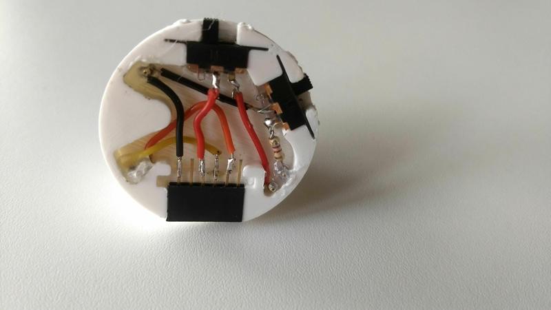 Blitzwolf BW-SHP6 flash adapter with two switches