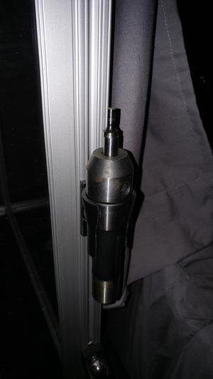 R8 Collet Holder
