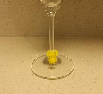 Minion Dave as a champaign glass marker