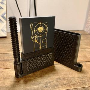 Screw-lock Business Card Holder