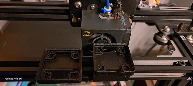Ender 3/5 Gridfinity Magnet Light Baseplate