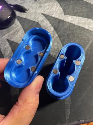 18650 Battery Case (holds 3)