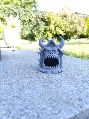 Demon Maw Cottage – tiny house, huge attitude