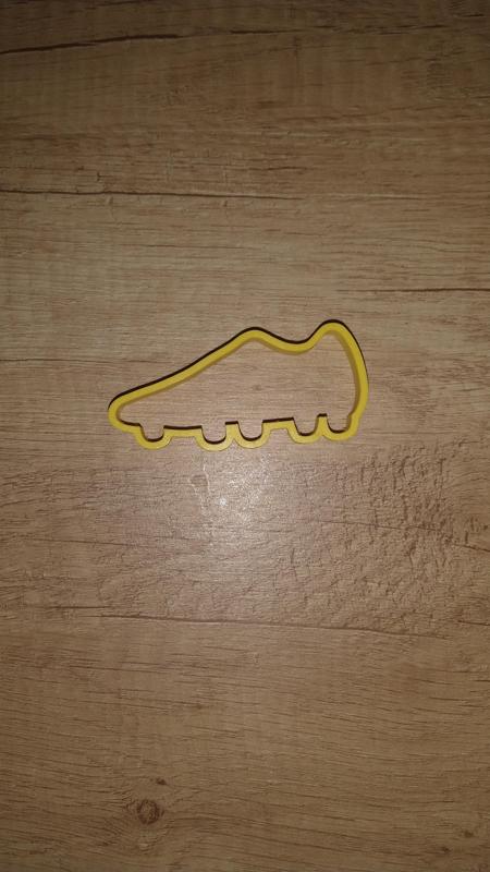 Fotbalová vykrajovátka