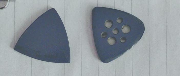 Bass Pick