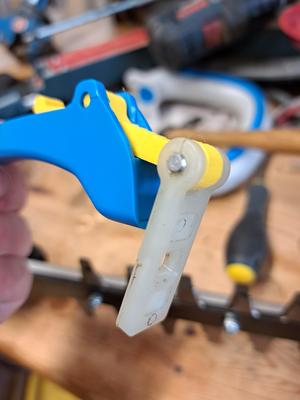 MacAllister Hedge cutter MHTP520 start lever