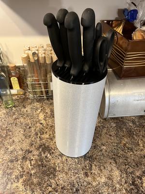Cylinder Knife Holder