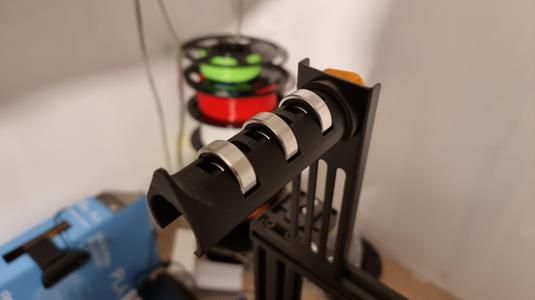 Spool holder