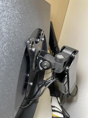 VESA spacer for Samsung 4K Monitor