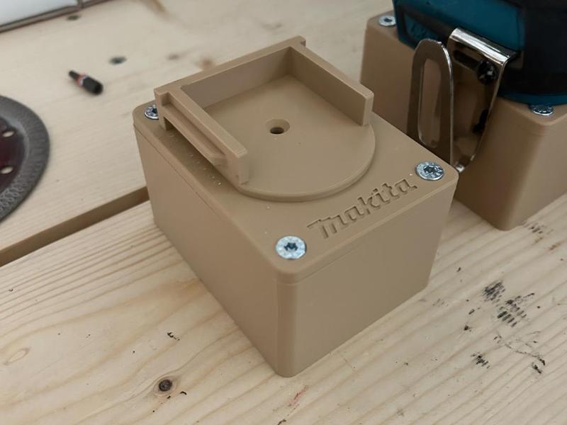 Riser for Makita Tool Holder