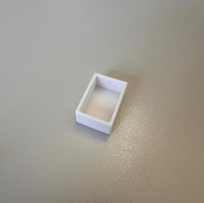 Empty plastic full pan for watercolor boxes