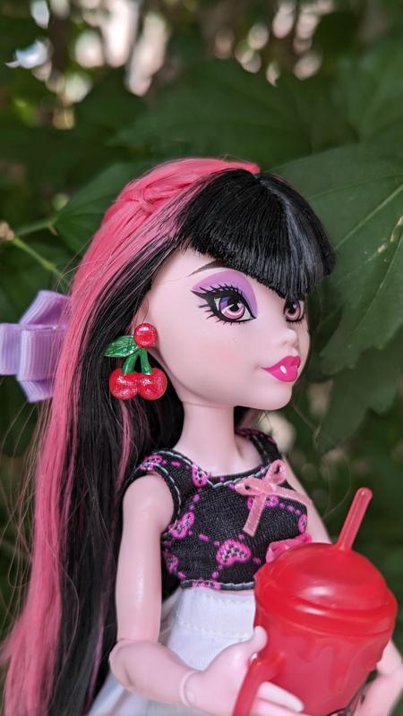 Monster High Cherry Earrings