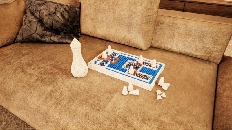 The Knossos Board Game