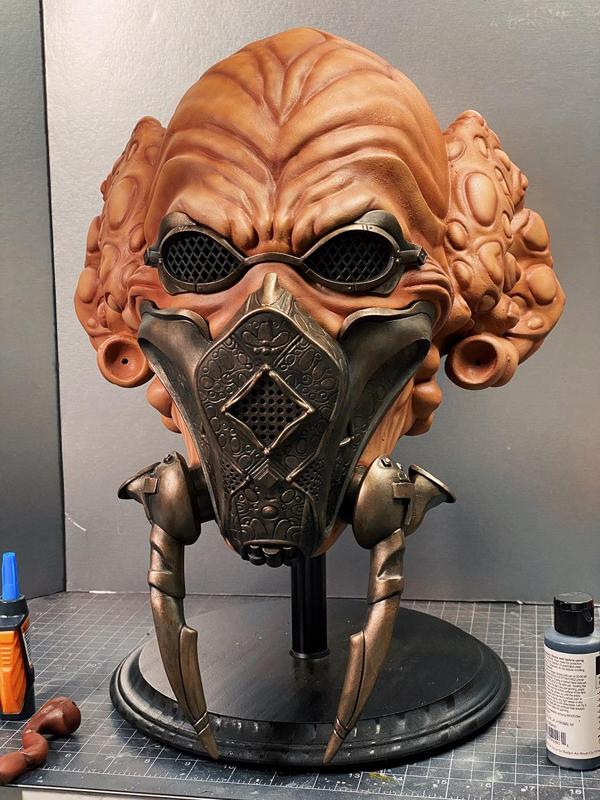 The Plo Koon helmet