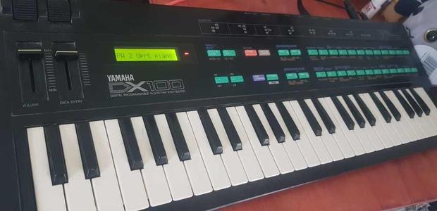 Yamaha dx100 screen mod