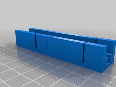 Miter Box for Door and Window Seals - Gehrungsschneidlade für Fenster- und Türdichtungen