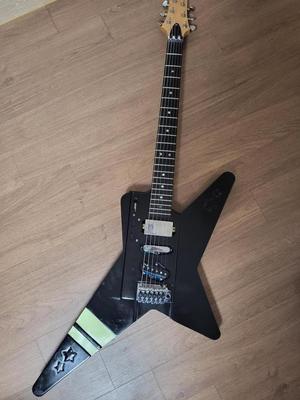 Modular guitar body