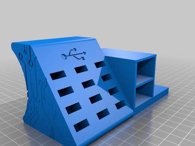 USB HOLDER/DESK ORGANISER 