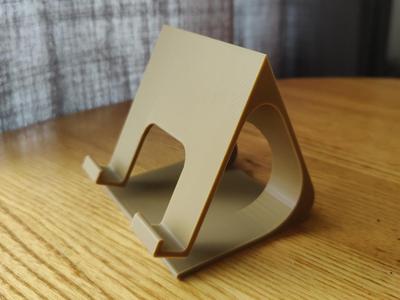 Universal Phone Holder – Sleek and Adjustable