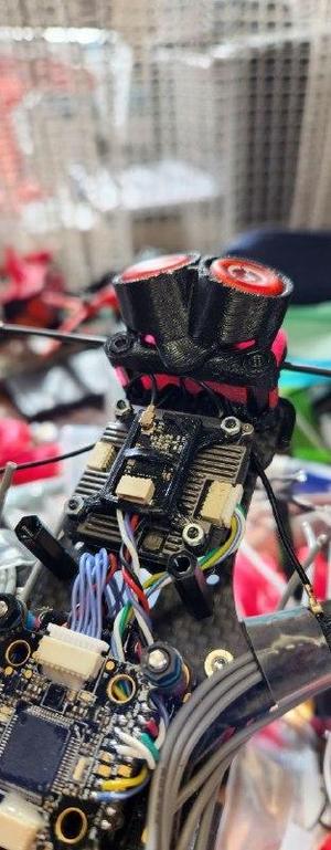 E8208 ELRS 868\915Mhz Receiver