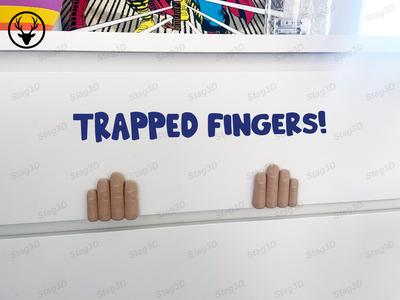 Joke Trapped Fingers!