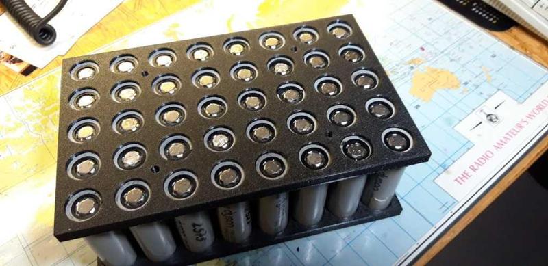 Dyson Lithium Cell Holder 8x5