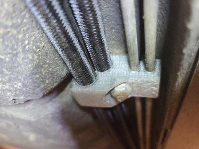 saturn s series ptfe fuel line bracket