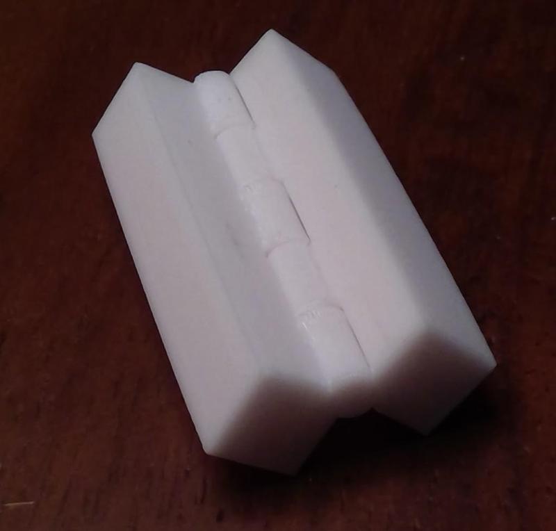 OpenSCAD print-in-place hinge