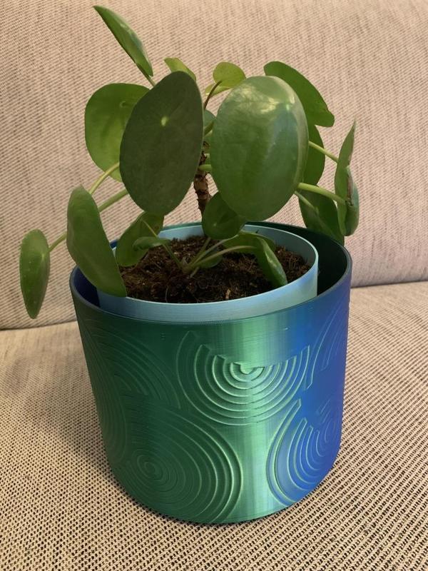 Plant Pot - UFO12