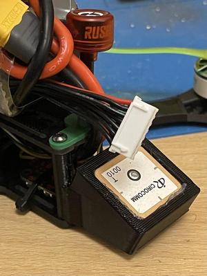 BN-880 GPS mount for TBS Source One 5" v0.2