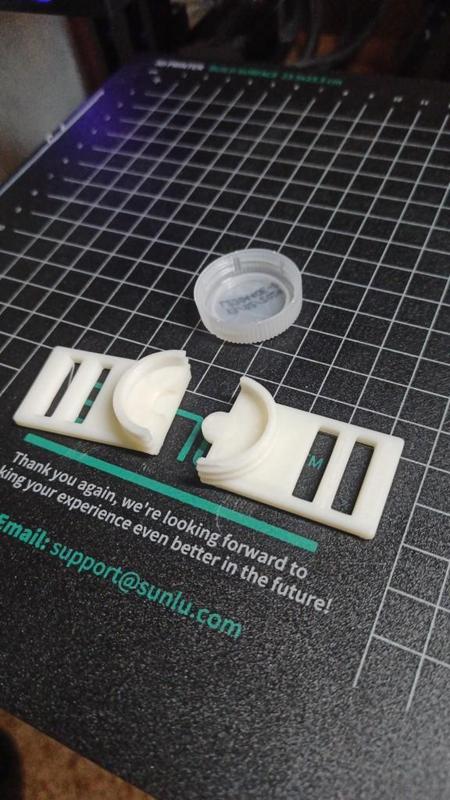 Alternative use of plastic cap: lock a buckle!