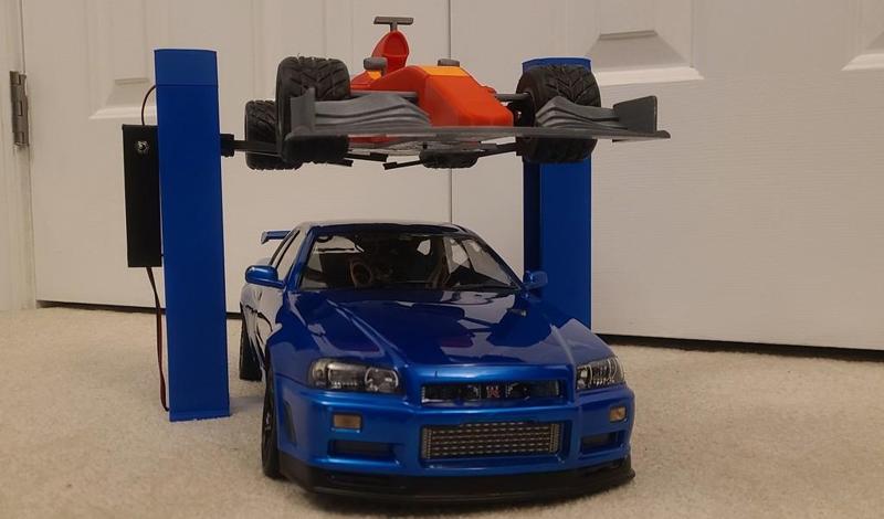 Motorized 2 Post Lift for 1/10 RC Cars