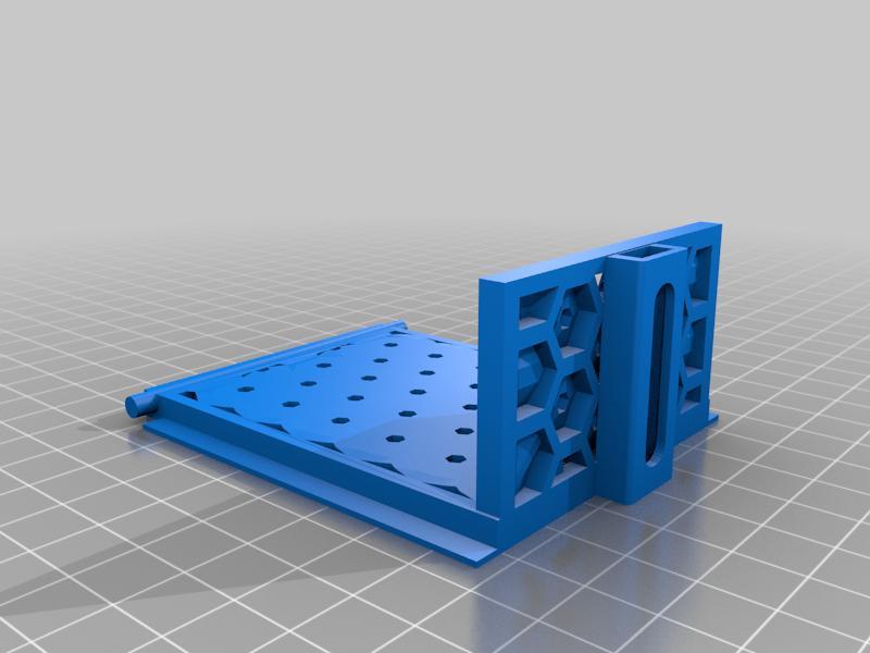 Top door for mousetrap, closed version