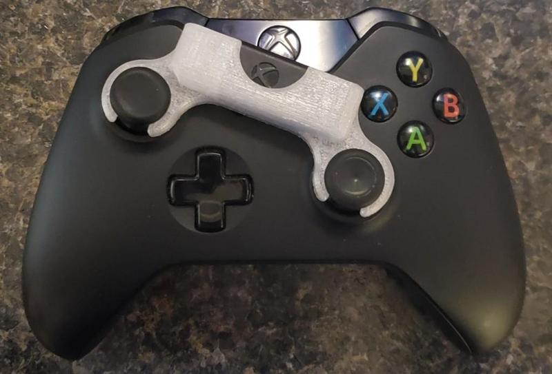 Joystick Brace with Dongle (XBox One)