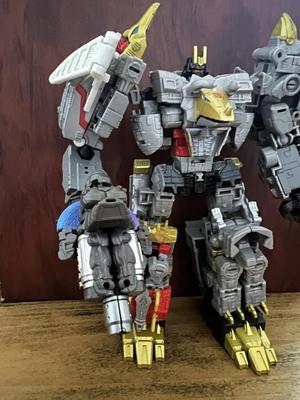 Transformers Legacy Core Volcanicus Rise of the Beasts Optimus Primal Battle Masters handle upgrade