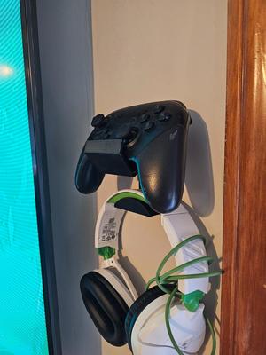 Controller Headset holder