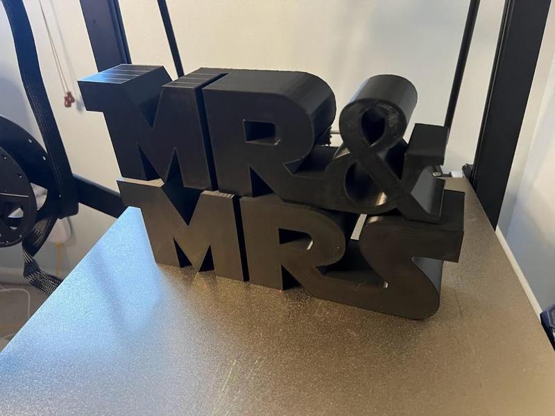 Mr & Mrs Wedding Decoration - Star Wars Font
