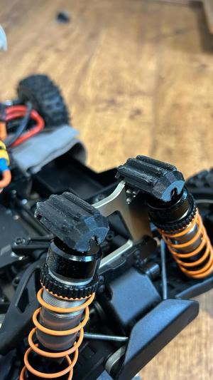Hobao Hyper VSE Shock Tower Protector