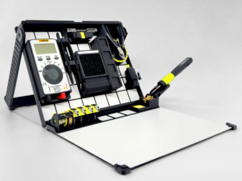 SOLDR - Modular USB-C Powered Soldering Kit