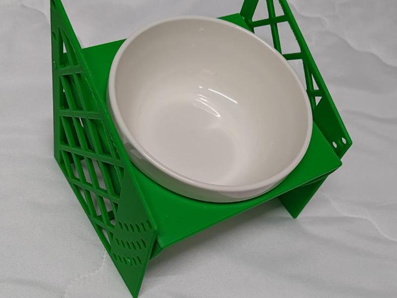 Bowl Riser: Adjustable for Every Mealtime