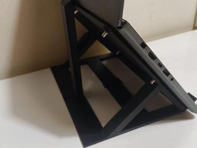 14"+ airflow Laptop Stand with 120mm Fan Mounts