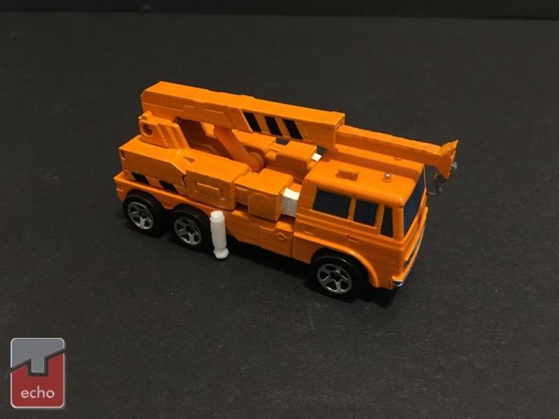 Architect and Builder "Mitsubishi Fuso" Crane Truck