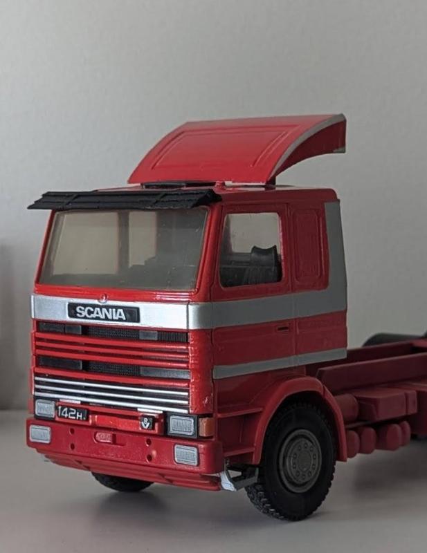 Scania 142/ 143 Roof Spoiler for EMEK 1:25 Scania