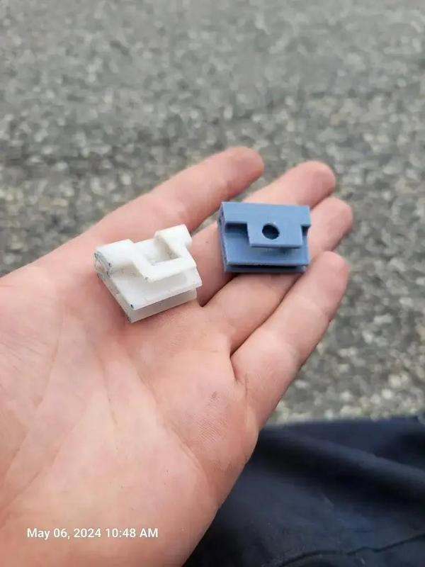 08-14 WRX/STI bumper vent clips