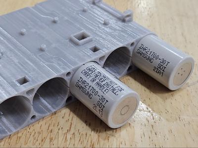Dyson V8 to 21700 conversion battery pack