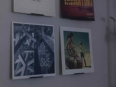 Vinyl record stand for wall