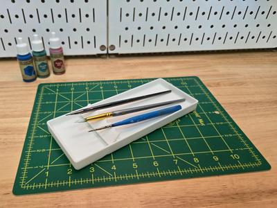 Gridfinity Paint Brush Holder and Palate